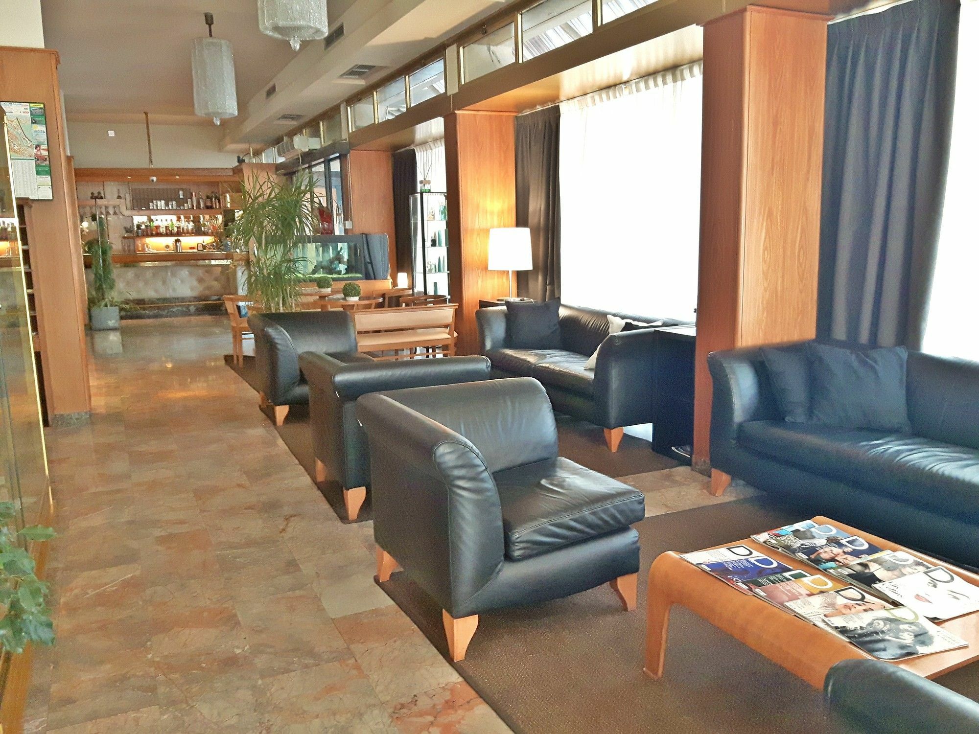 Hotel Ristorante Alcide Поджибонси Экстерьер фото